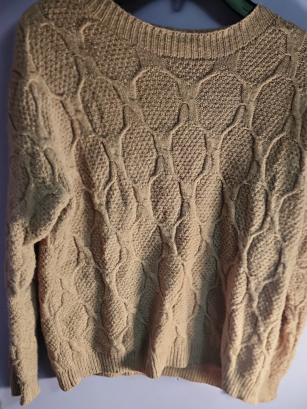 Women's Cable Knit Sweater Pink